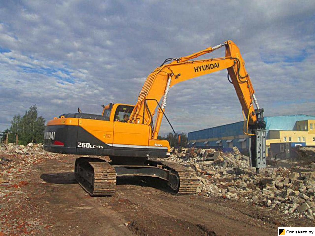 HYUNDAI R260LC-9S с гидромолотом
