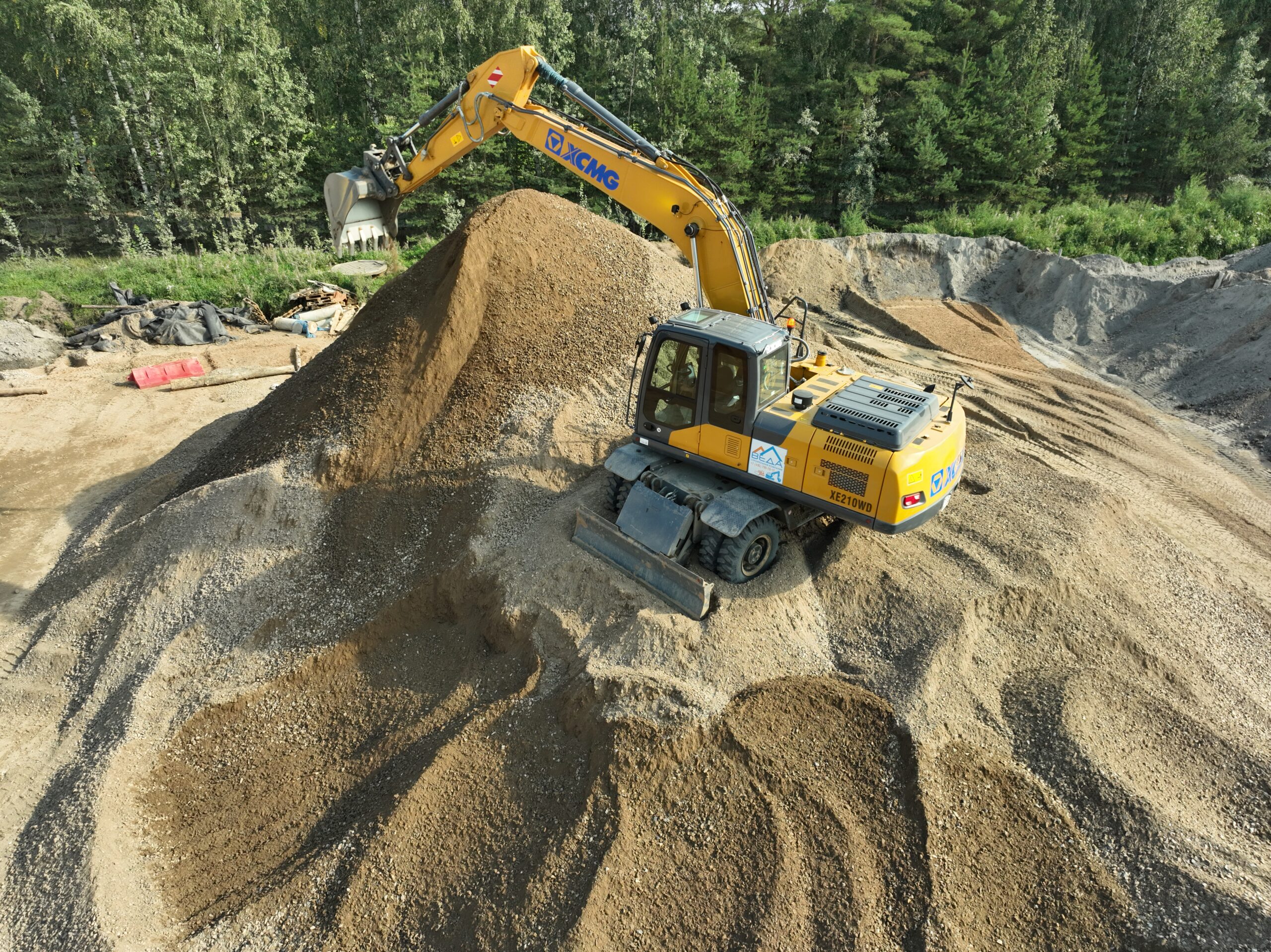 XCMG XE210WD