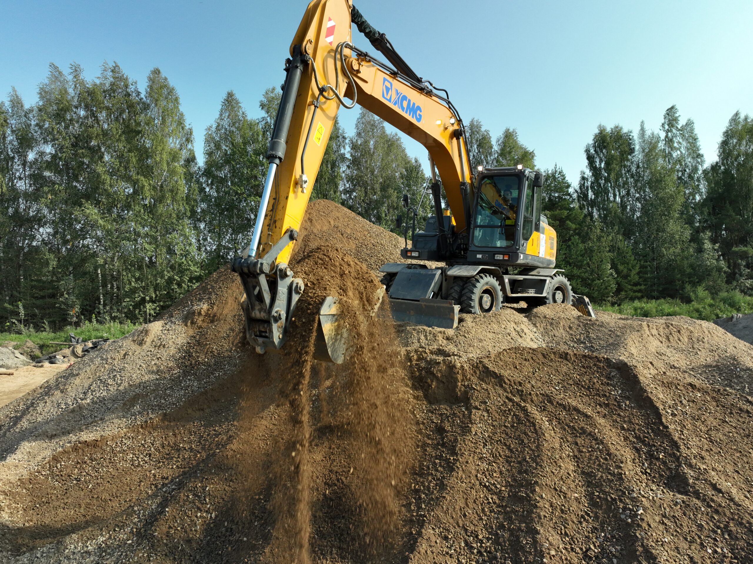 XCMG XE180WD