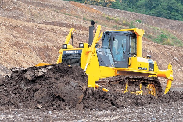 Komatsu D85EX-15E0