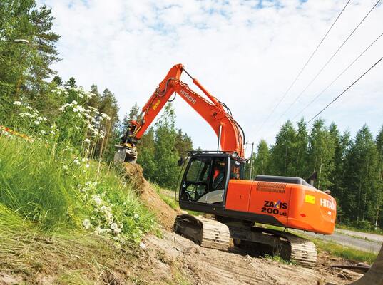 HITACHI ZX200LC-5G