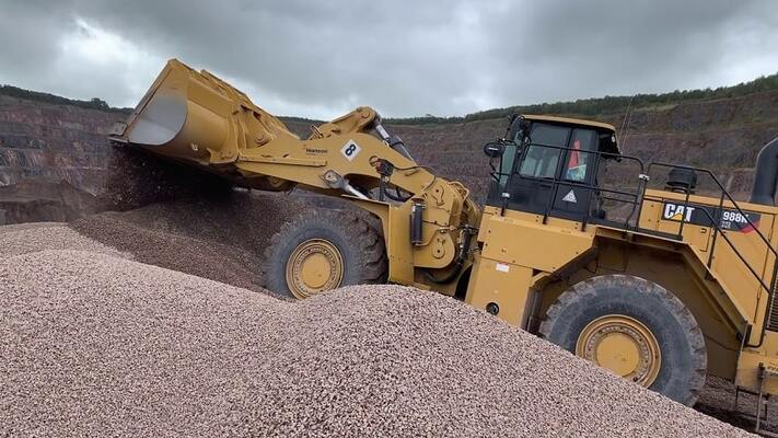 CAT 988K