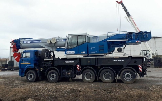 Автокран КАМАЗ КС 65715-1