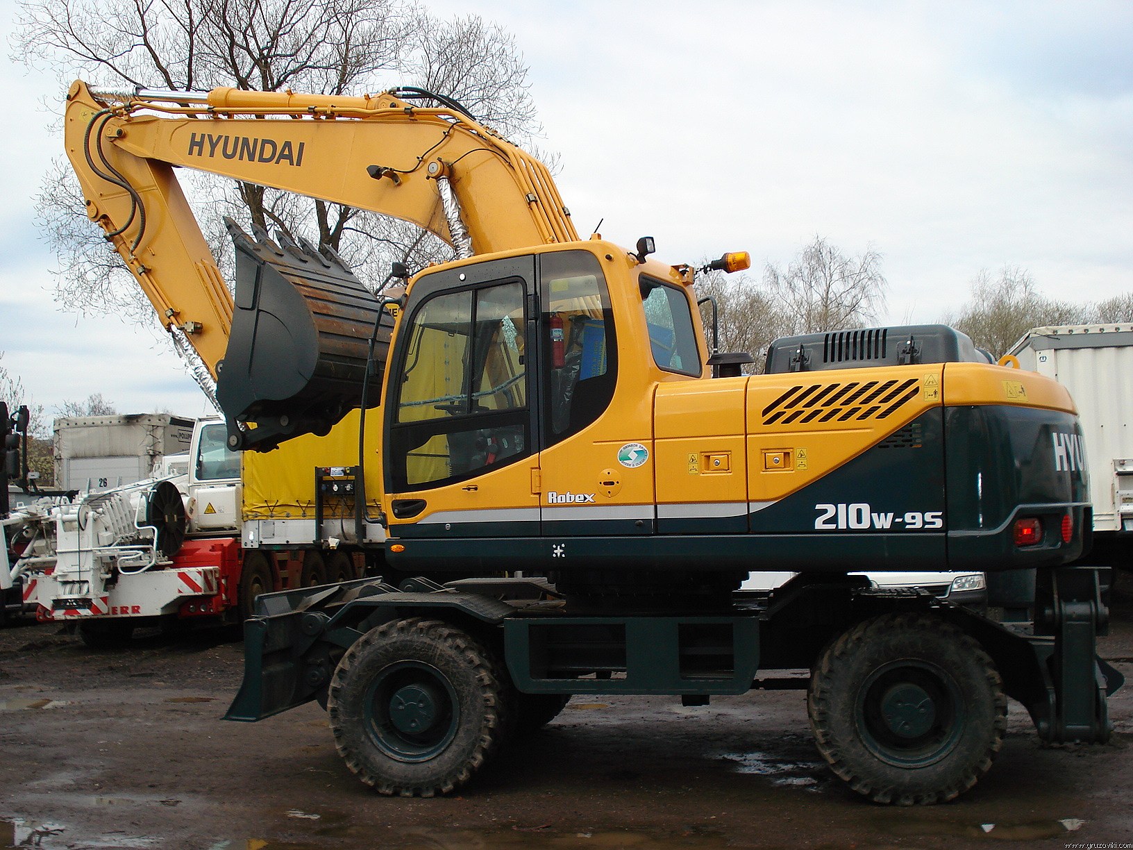 HYUNDAI R 210W-9S