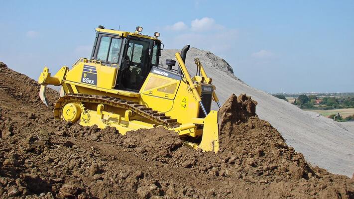 Komatsu D65EX-16